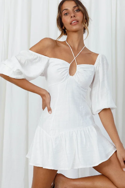 Little Black Women Dress with Sequins for a Glamorous Night OutSummertime String-Tie Halterneck Puff Sleeve Mini Dress White