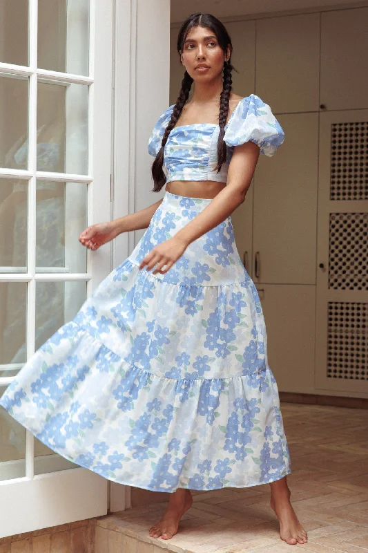 Off - the - Shoulder Women Dress for a Romantic and Feminine LookThe Moment Maxi Skirt Floral Blue
