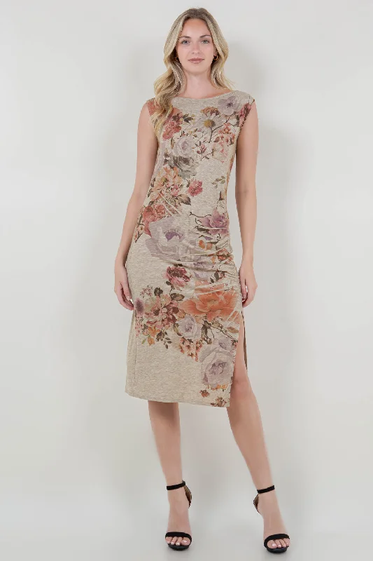 Halter Neck Women Dress to Show Off the Shoulders and Neckline Halter Neck Women Dress to Show Off the Shoulders and Neckline CS BOATNECK SIDE RUCHING BODYCON DRESS - D3700-3003