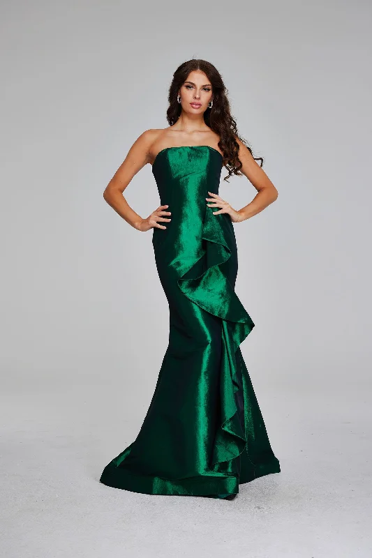 Mermaid - Style Women Dress with a Fitted Silhouette for Special Occasions Mermaid - Style Women Dress with a Fitted Silhouette for Special Occasions Jovani 39368