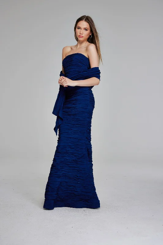 Shift Women Dress with a Simple and Classic Design for Everyday Wear Shift Women Dress with a Simple and Classic Design for Everyday Wear Jovani 40045
