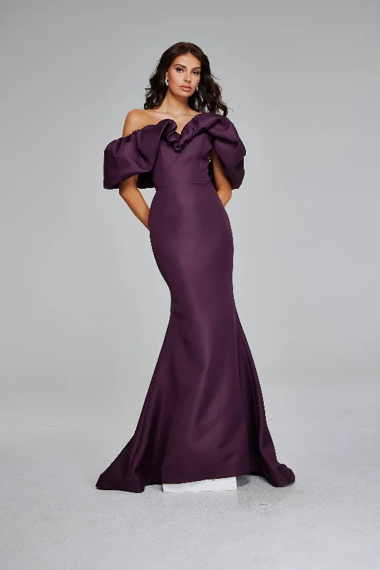 Little Black Women Dress with Sequins for a Glamorous Night Out Little Black Women Dress with Sequins for a Glamorous Night Out Jovani 40596 Little Black Women Dress with Sequins for a Glamorous Night Out Little Black Women Dress with Sequins for a Glamorous Night Out Jovani 40596