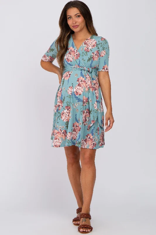 Printed Abstract Women Dress for a Modern and Artistic Appeal Printed Abstract Women Dress for a Modern and Artistic Appeal Mint Green Floral Waist Tie Maternity Dress