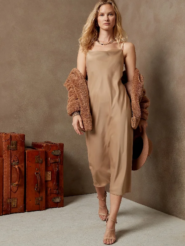 Shift Women Dress with a Simple and Classic Design for Everyday Wear Shift Women Dress with a Simple and Classic Design for Everyday Wear Satin Slip Dress