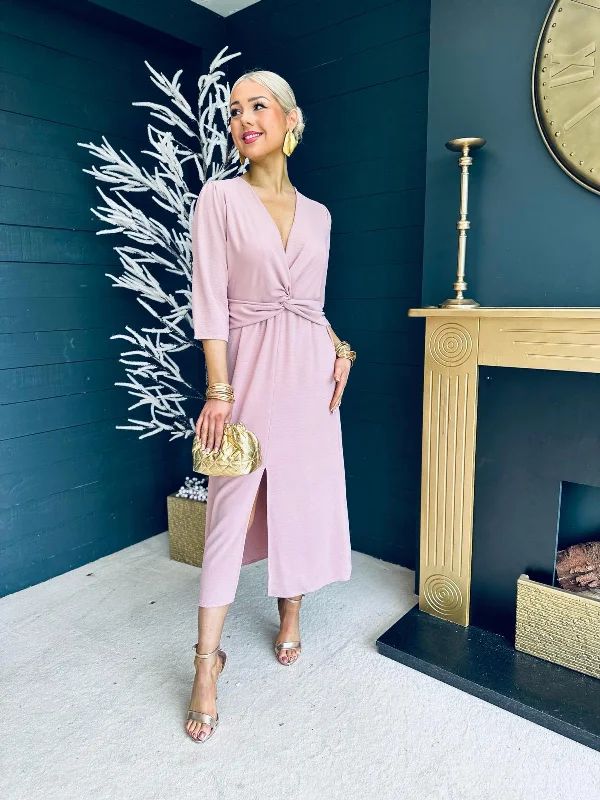 Ruffled Women Dress with Multiple Layers for a Playful and Girly Style Ruffled Women Dress with Multiple Layers for a Playful and Girly Style Susie Knot Detail Midi Dress Blush
