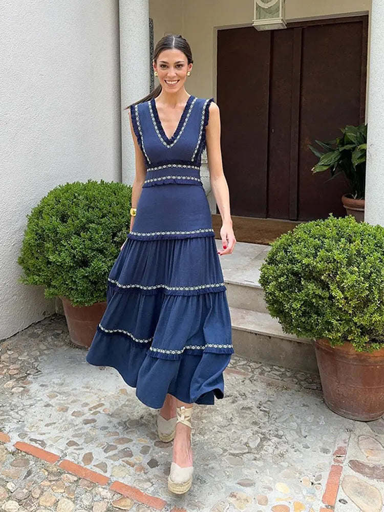Strapless Women Dress with a Built - in Bra for Comfort and Support Strapless Women Dress with a Built - in Bra for Comfort and Support Tiered Tassel Fringe A-Line Dress Strapless Women Dress with a Built - in Bra for Comfort and Support Strapless Women Dress with a Built - in Bra for Comfort and Support Tiered Tassel Fringe A-Line Dress