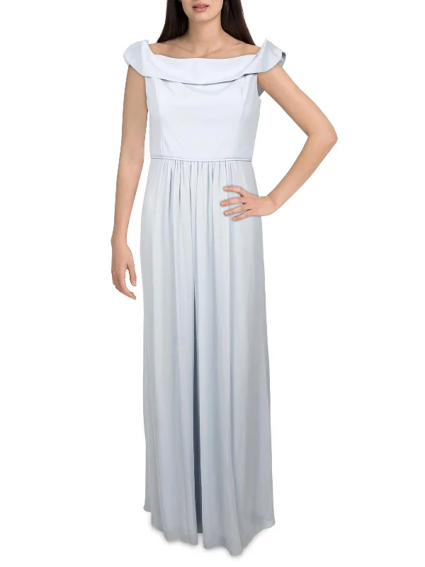 Ruffled Women Dress with Multiple Layers for a Playful and Girly Style Ruffled Women Dress with Multiple Layers for a Playful and Girly Style Womens Portrait Long Formal Dress