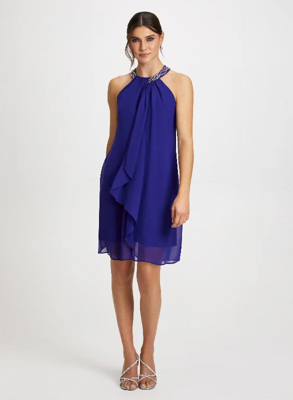 Midi dresses with ruffled sleeves for a more feminine and voluminous lookBeaded Neck Chiffon Dress