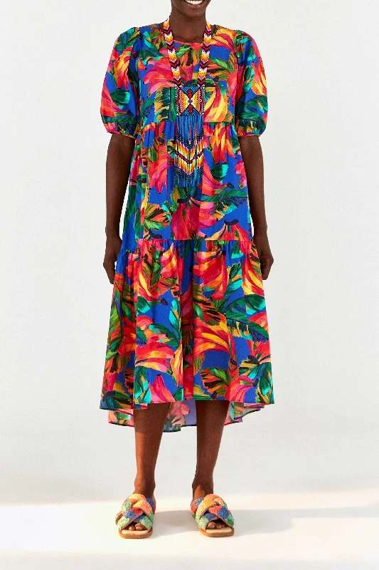 Midi dresses with belted waists to accentuate the figureBlue Bananamix Puff Sleeve Midi Dress