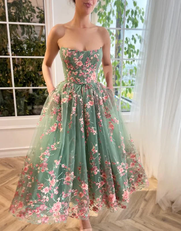 Midi dresses with off - the - shoulder necklines for a flirty lookBlushed Rose Bouquet Dress