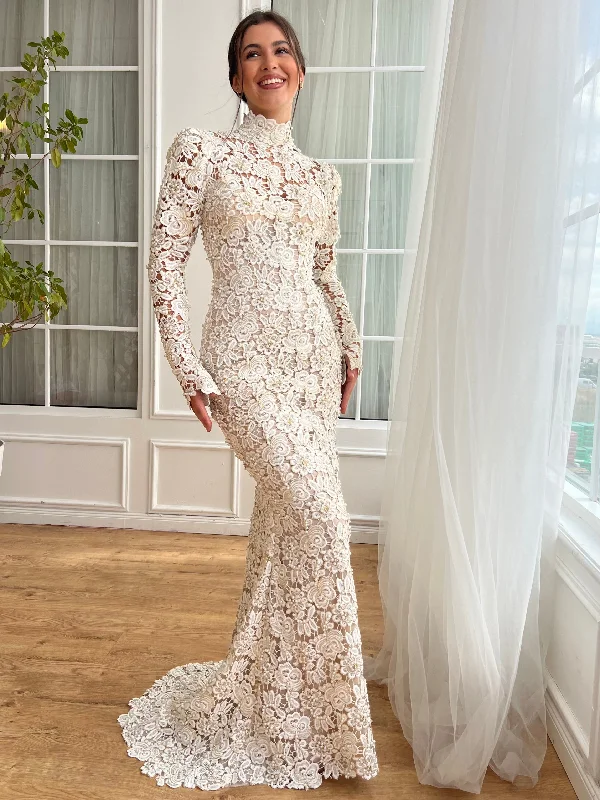 Midi dresses with off - the - shoulder necklines for a flirty lookClassic Floral Bridal Gown