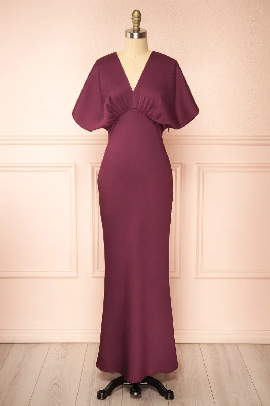 Sleeveless midi dresses with lace details for summer weddingsDracaris | Long Burgundy Satin Dress