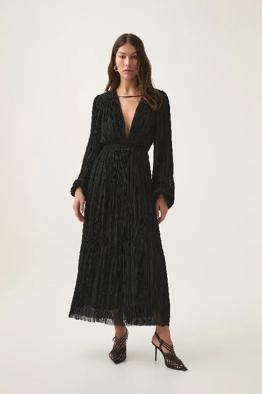 Midi dresses with asymmetric hems for a fashion - forward and dynamic appearanceGenevieve Pleated Midi Dress Midi dresses with asymmetric hems for a fashion - forward and dynamic appearanceGenevieve Pleated Midi Dress