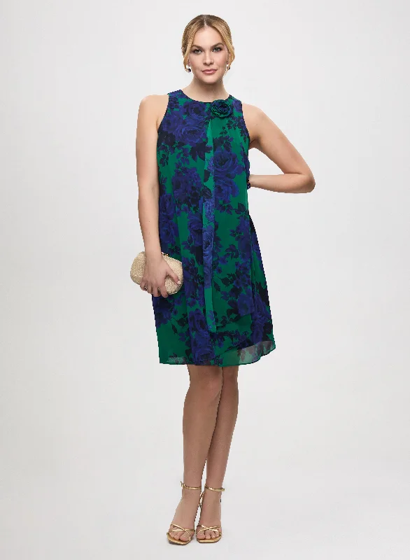 Midi dresses with ribbed textures for a unique and tactile appearanceHigh Neck Rosette Detail Dress Midi dresses with ribbed textures for a unique and tactile appearanceHigh Neck Rosette Detail Dress