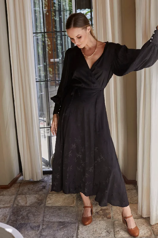 Midi dresses with ribbed textures for a unique and tactile appearanceIsabella Long Sleeve Wrap Dress