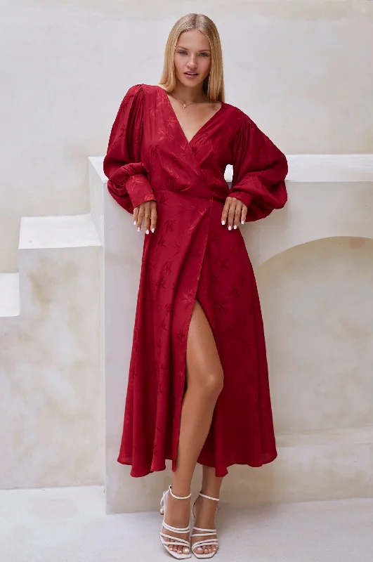 Midi dresses with polka dot prints for a playful summer outfitIsabella Long Sleeve Wrap Dress Midi dresses with polka dot prints for a playful summer outfitIsabella Long Sleeve Wrap Dress