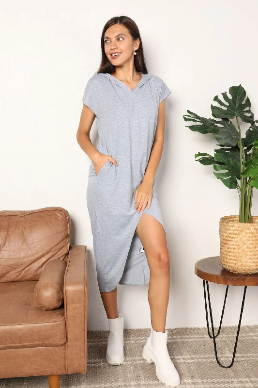 Midi dresses with animal prints for a bold and confident appearanceLight Gray Short Sleeve Front Slit Hooded Midi Dress Midi dresses with animal prints for a bold and confident appearanceLight Gray Short Sleeve Front Slit Hooded Midi Dress