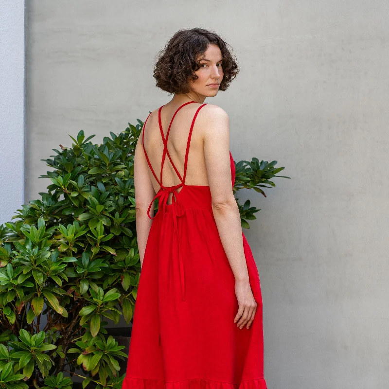 Midi dresses with keyhole backs for a flirty and unexpected detailBackless Lace Up Dress Anika Midi dresses with keyhole backs for a flirty and unexpected detailBackless Lace Up Dress Anika