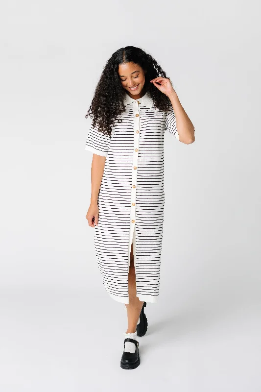 Midi dresses with printed lining for a hidden and stylish detailLucy Knit Button Down Dress