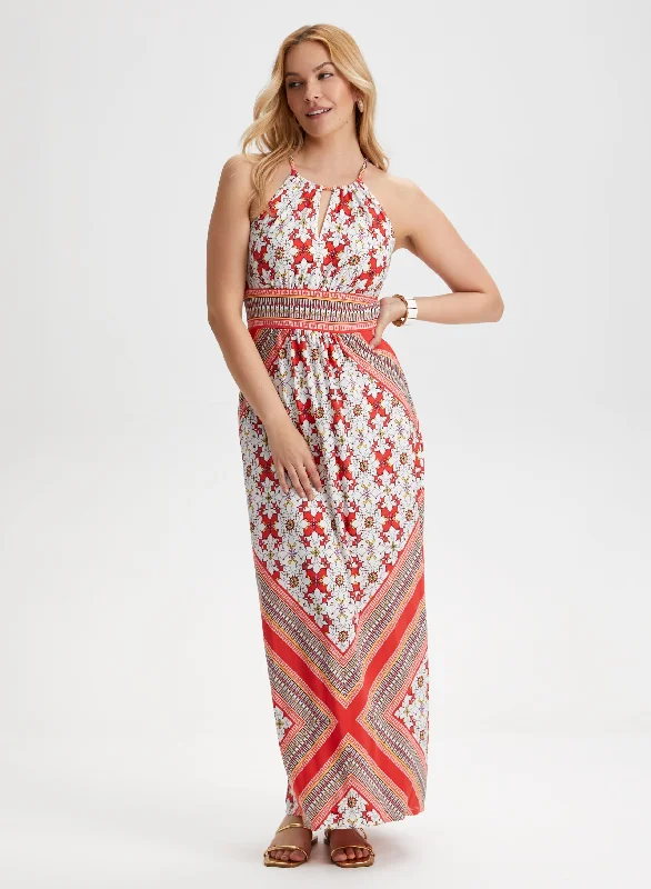 Midi dresses with pom - pom trims for a playful and festive lookMixed Print Maxi Dress