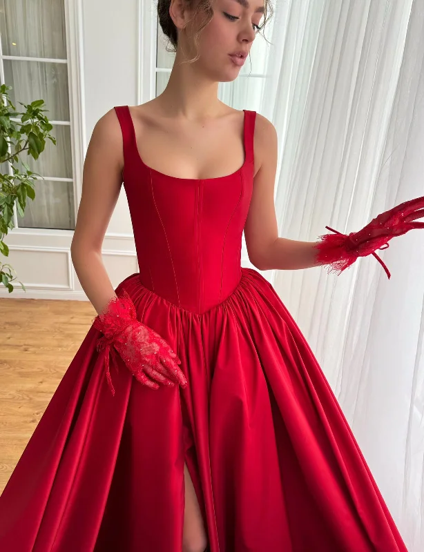 Midi dresses with halter necks for a stylish and comfortable optionRenaissance Taffeta Gown