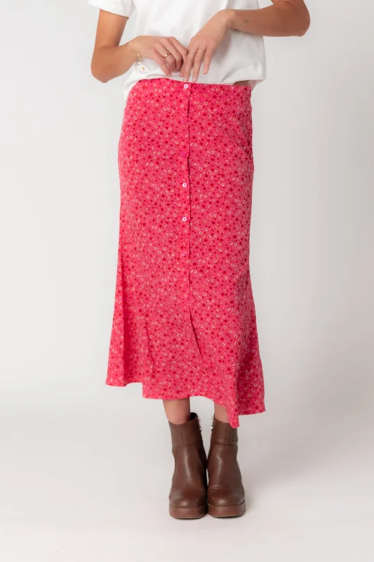 Midi dresses with bow accents for a sweet and charming lookRio Floral Skirt