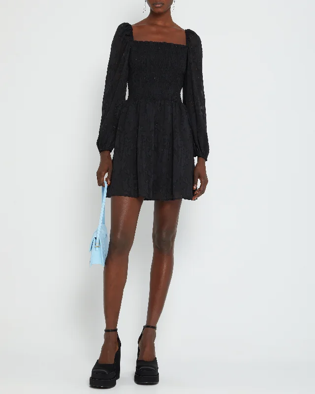 Midi dresses with printed lining for a hidden and stylish detailWren Dress