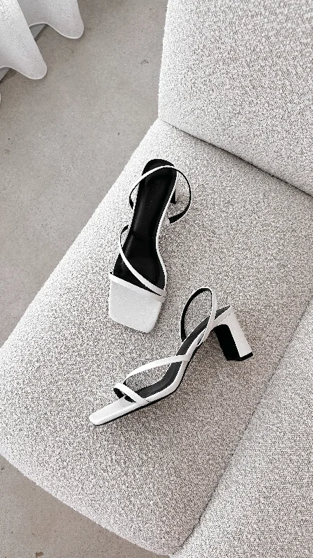 Denim Top with a Belted Waist for a Defined SilhouetteCailan Heel - White