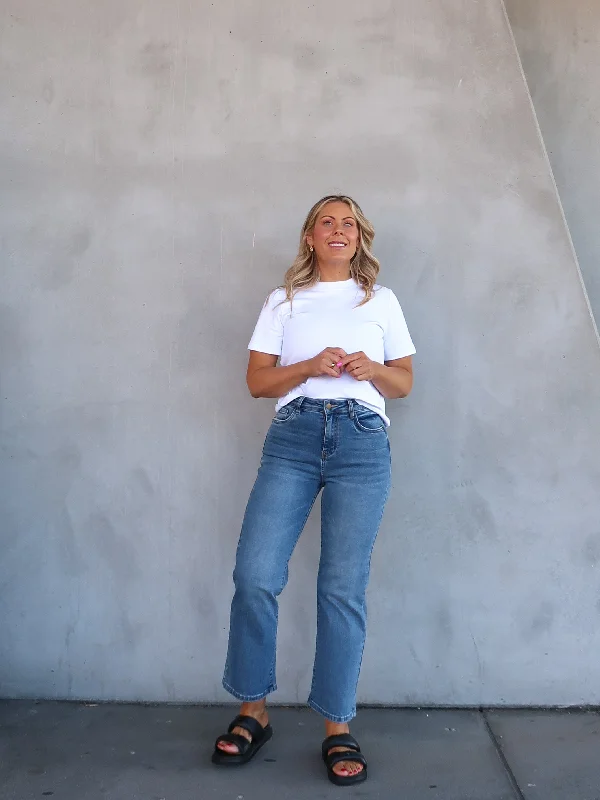 Stretch women jeans for enhanced mobility and comfortLincoln Jeans