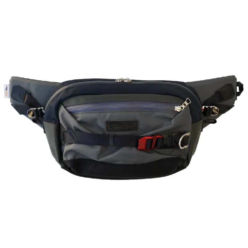 Denim Top with a Collared Neckline for a Preppy StyleMaster-piece "Potential" Shoulder Bag (Gray) Denim Top with a Collared Neckline for a Preppy StyleMaster-piece "Potential" Shoulder Bag (Gray)