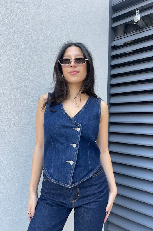 Fringed Denim Top with a Bohemian FlairDenim Vest Rinse Denim