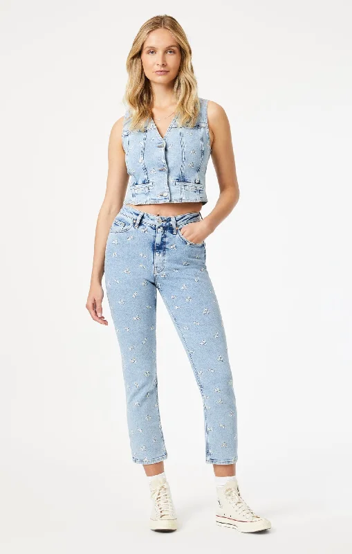Light - wash women jeans for a fresh and summery appearanceNEW YORK STRAIGHT LEG IN LIGHT BLUE BLOOM
