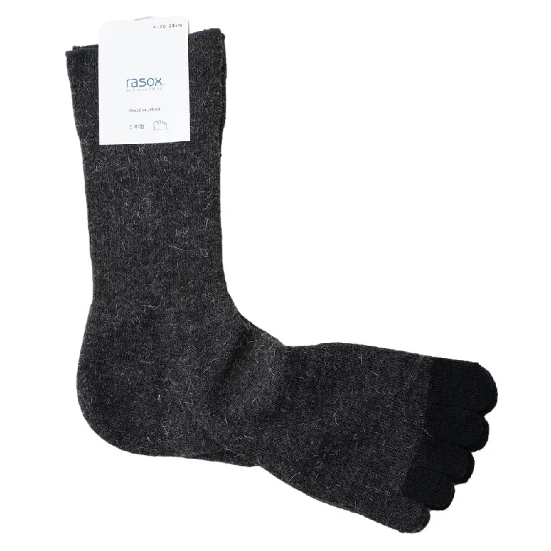 Ripped women jeans for a rebellious and fashion - forward styleRasox Warm Five-Toe Socks