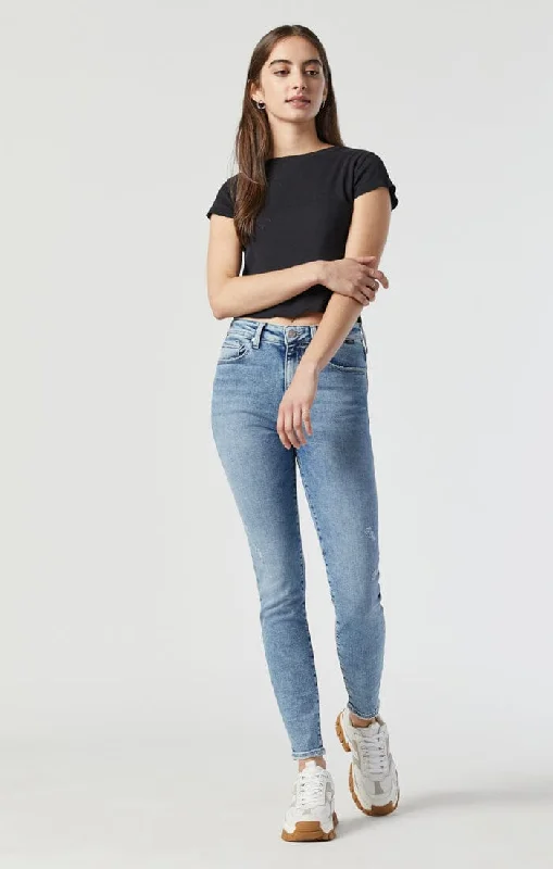 Dark - wash women jeans for a sophisticated and slimming effectSCARLETT SKINNY IN LIGHT ORGANIC BLUE