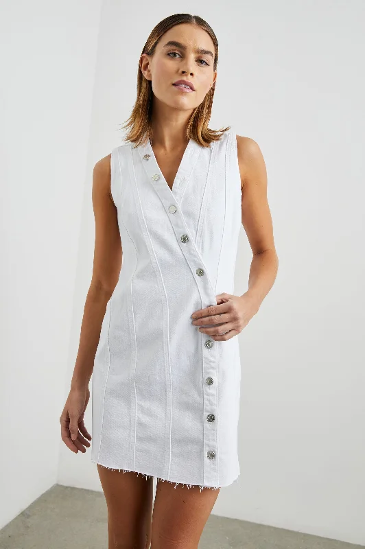 Embellished women jeans with studs or rhinestones for a glamorous touchSTRAND DRESS - SALT WHITE