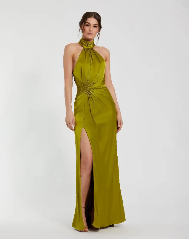 Maxi dresses with a gathered skirt for a voluminous and dramatic effectDark Green Open Back High Neck Side Ruched Gown