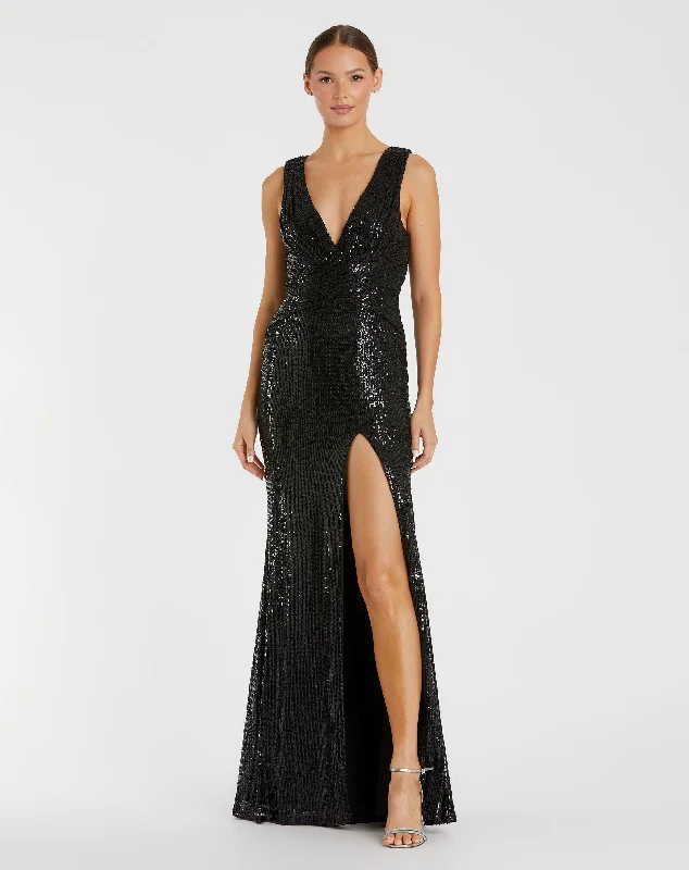 Maxi dresses with a criss - cross back for a flirty and unique detailV-Neck Sequin Wrap Waist Gown Maxi dresses with a criss - cross back for a flirty and unique detailV-Neck Sequin Wrap Waist Gown