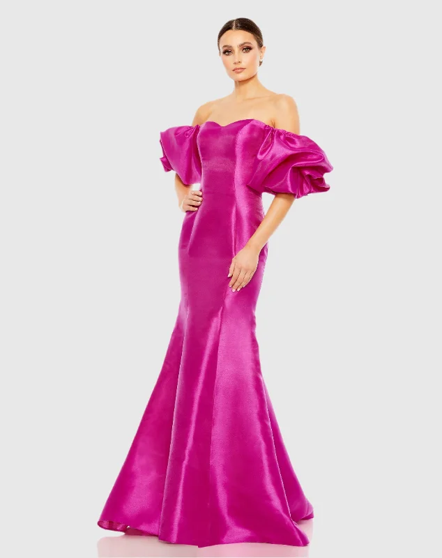 Maxi dresses with a keyhole back for a sexy detailPink Sweetheart Off The Shoulder Puff Sleeve Gown Maxi dresses with a keyhole back for a sexy detailPink Sweetheart Off The Shoulder Puff Sleeve Gown