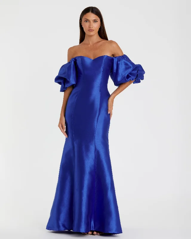 Satin maxi dresses with a high - low hem for a modern twistBlue Sweetheart Off The Shoulder Puff Sleeve Gown