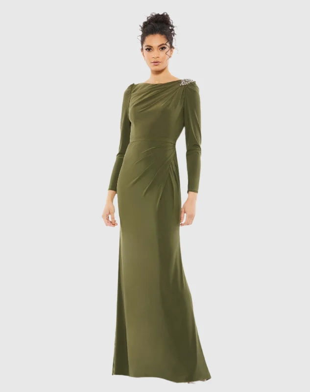 Maxi dresses with polka dot prints for a playful styleGreen Draped Bateau Long Sleeve Trumpet Gown