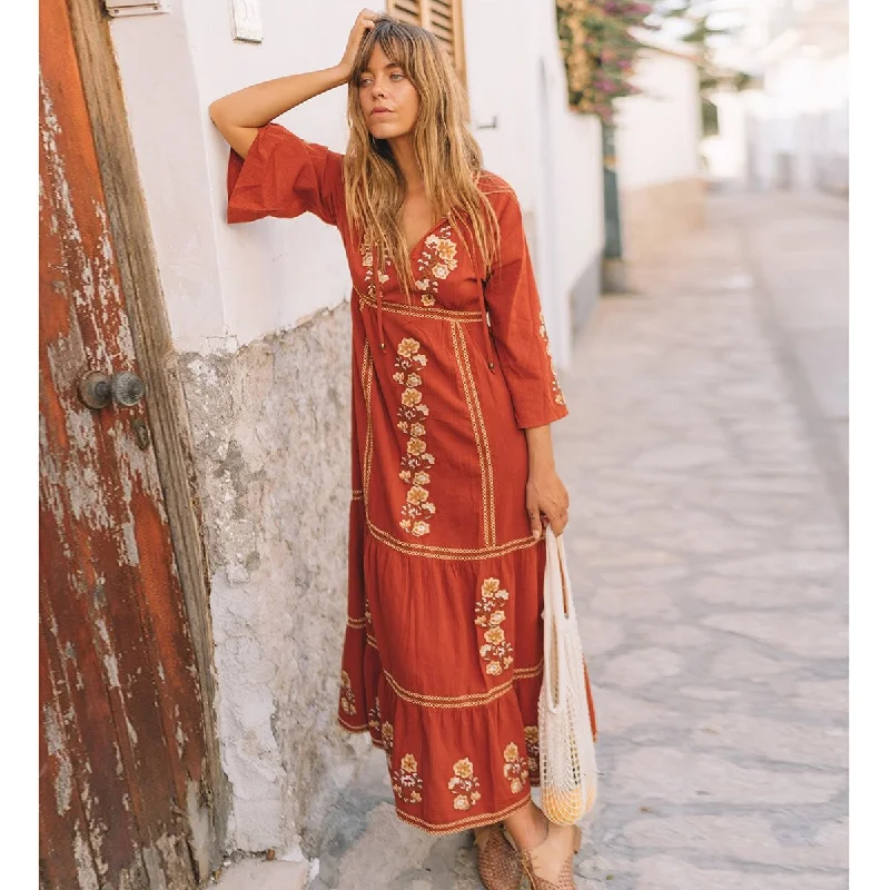 Floral print maxi dresses for summer garden partiesBerriesJam - Ally Story Squre Patchwork Maxi Dress Floral print maxi dresses for summer garden partiesBerriesJam - Ally Story Squre Patchwork Maxi Dress