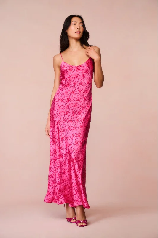 Maxi dresses with a ruffled neckline for a charming lookAzalea Silk Bow-Printed Maxi Dress Maxi dresses with a ruffled neckline for a charming lookAzalea Silk Bow-Printed Maxi Dress