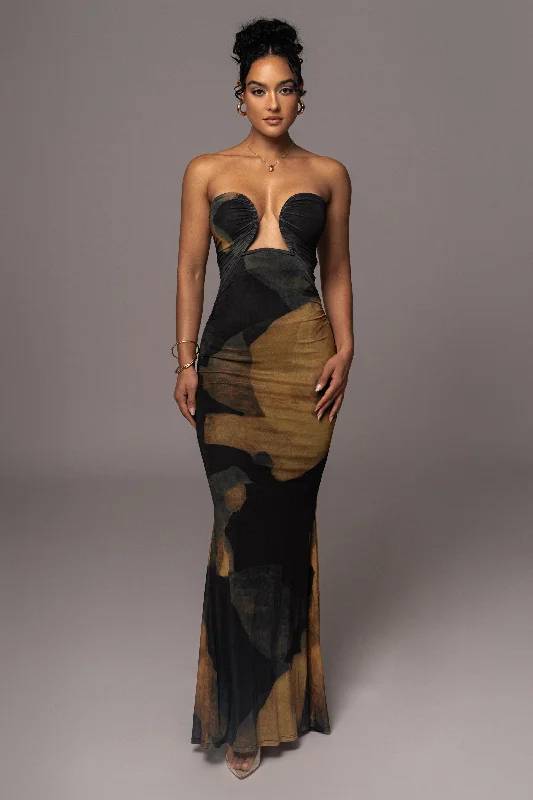 Maxi dresses with embroidered floral motifs for a unique designBlack Abstract Bethany Strapless Maxi Dress