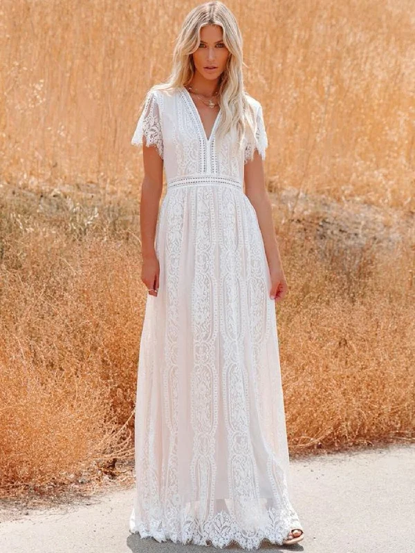 Maxi dresses with a gathered skirt for a voluminous and dramatic effectBerriesJam - Elegant Godness Long Flare Maxi Dress