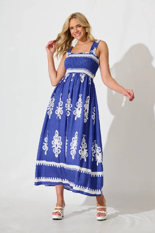 Maxi dresses with ribbed textures for a unique and tactile lookEvanston Maxi Dress In Blue With White Print