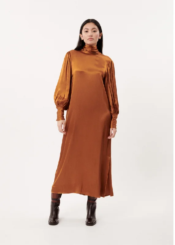 Maxi dresses with a paisley print for a classic and elegant styleFRNCH Celine Noor Dress- Yellow Mustard