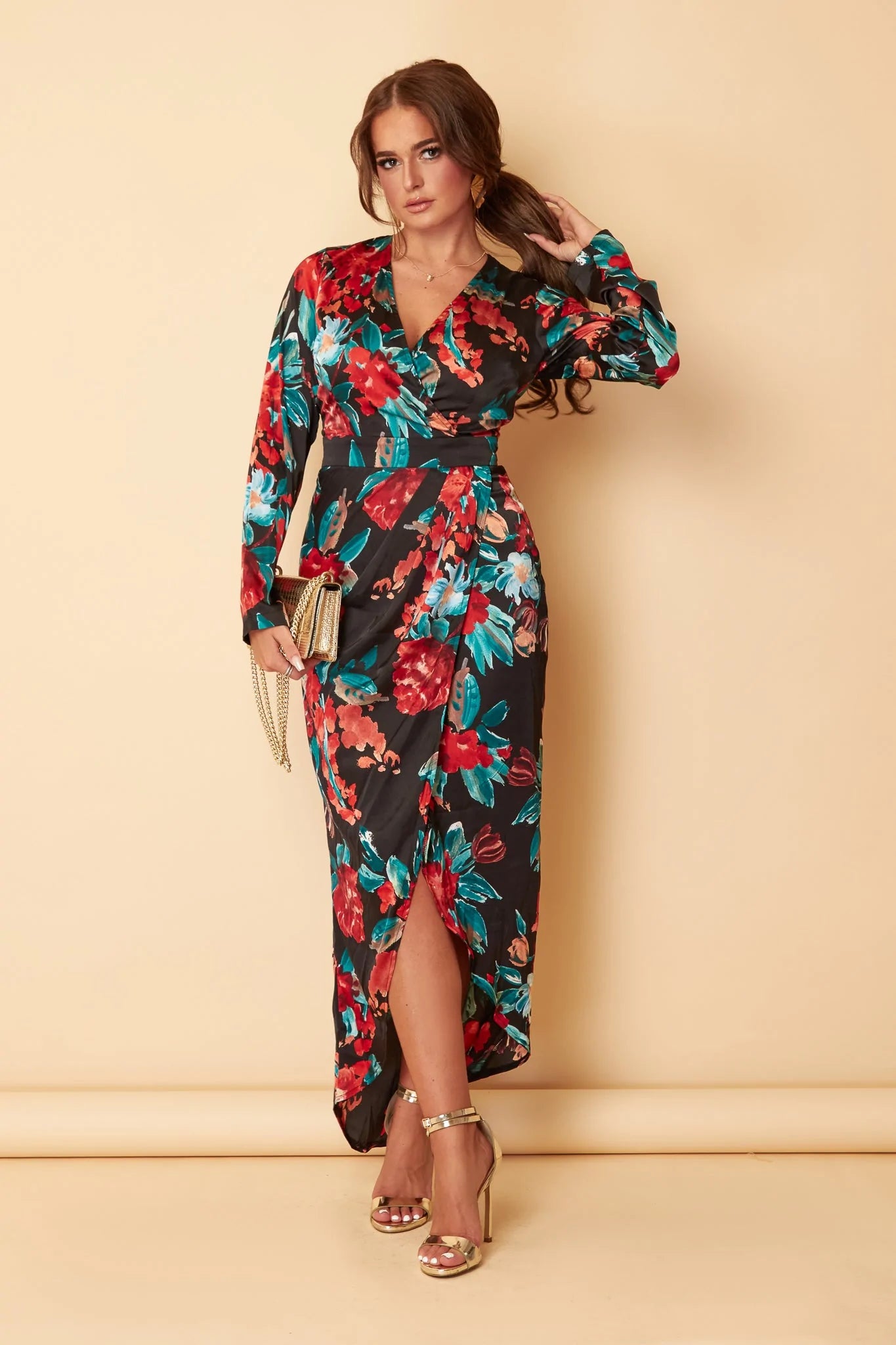 Maxi dresses with side slits for a touch of allureGrace Red Teal Floral Print Long Sleeve Maxi Dress