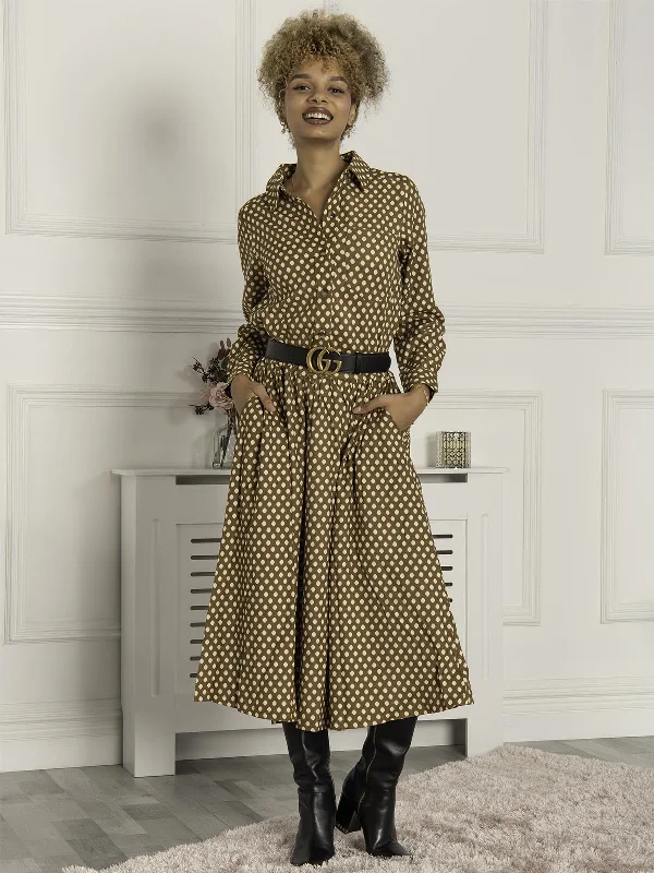 Maxi dresses with cut - out details on the sides for a modern edgeJolie Moi Print Woven Maxi Shirt Dress, Green Spot Maxi dresses with cut - out details on the sides for a modern edgeJolie Moi Print Woven Maxi Shirt Dress, Green Spot
