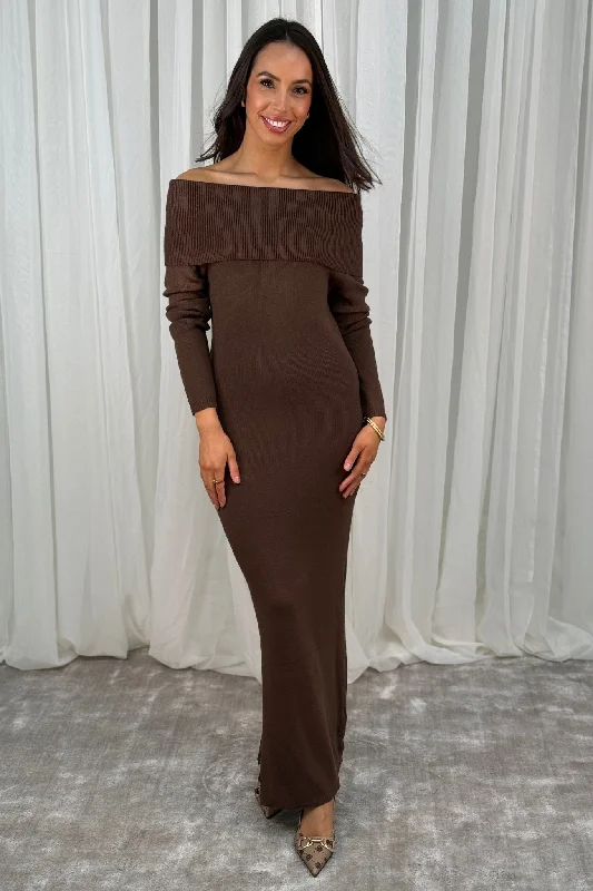 Maxi dresses with bow accents at the waist for a sweet appearanceKelly Bardot Knit Dress In Chocolate