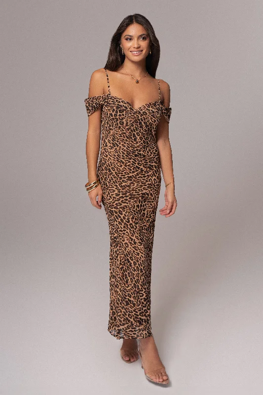 Maxi dresses with a cinched waist for a defined silhouetteLeopard Print Hera Maxi Dress